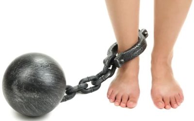 Jambes lourdes : causes et traitements